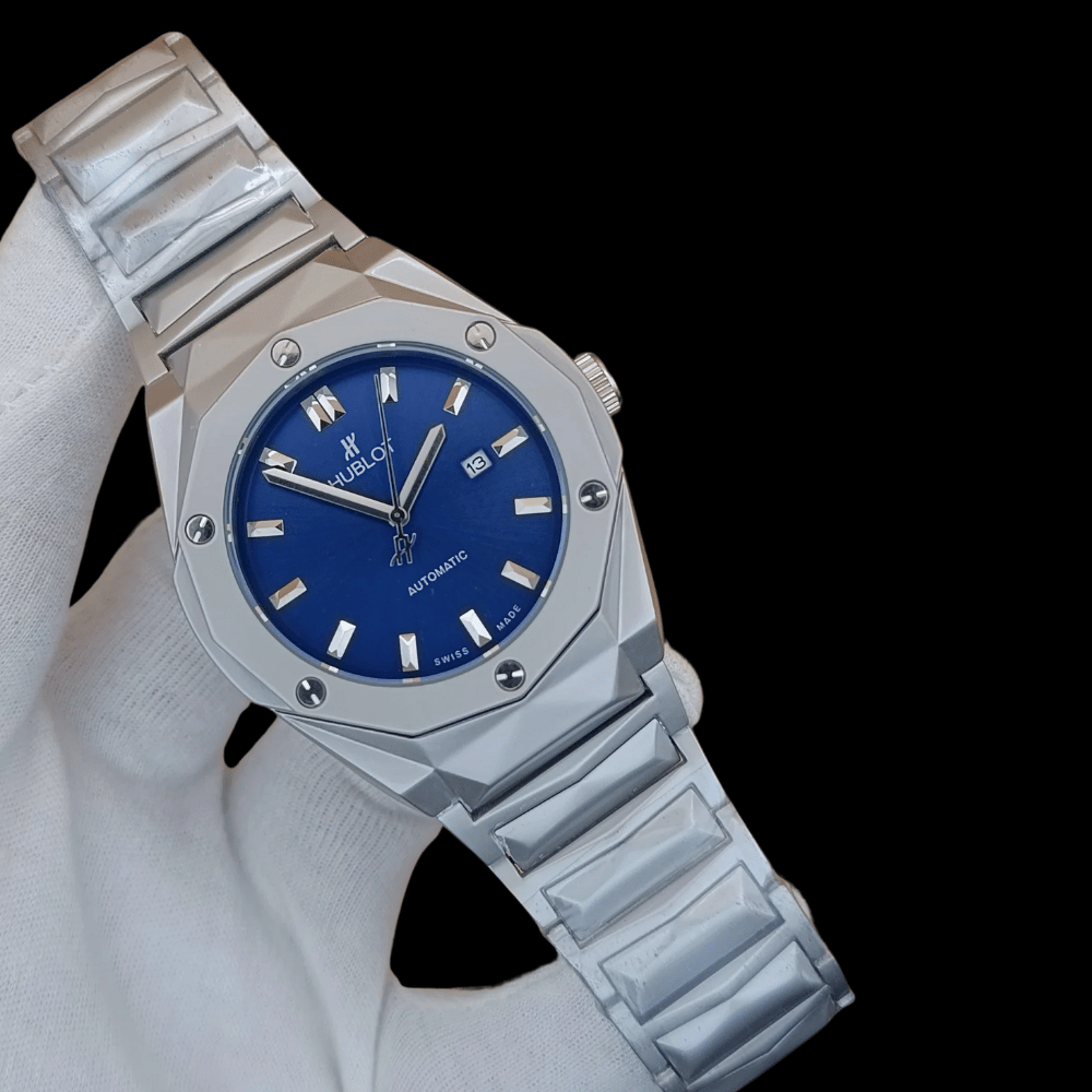 Hblot Diamond Cut Date Watch