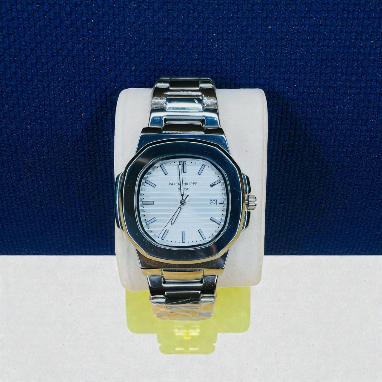 Pp Nautilas Men's Watch